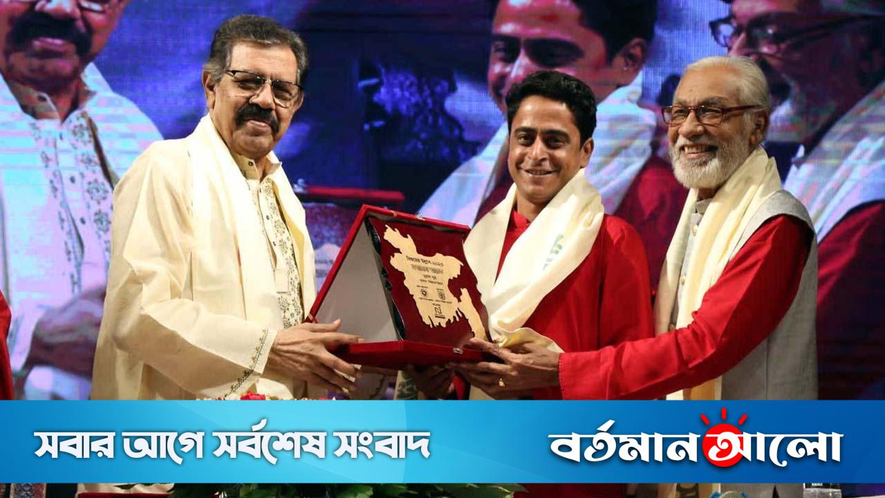 উপচে পড়া দর্শকের উপস্থিতিতে অনুষ্ঠিত হলো ‘বিজয়ের উল্লাস’